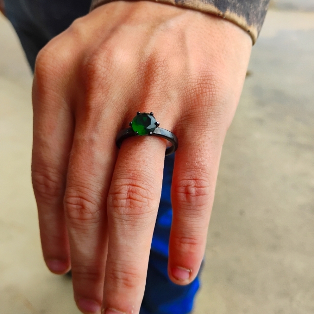 18 kt ring